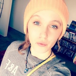 Meet your Posher, Sariah